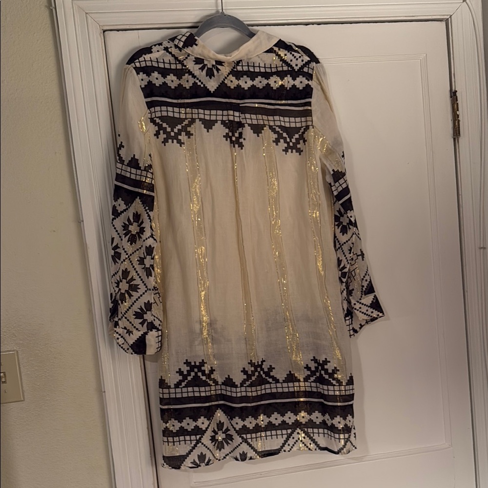 Woman’s Aztec Tunic - Picture 3 of 4